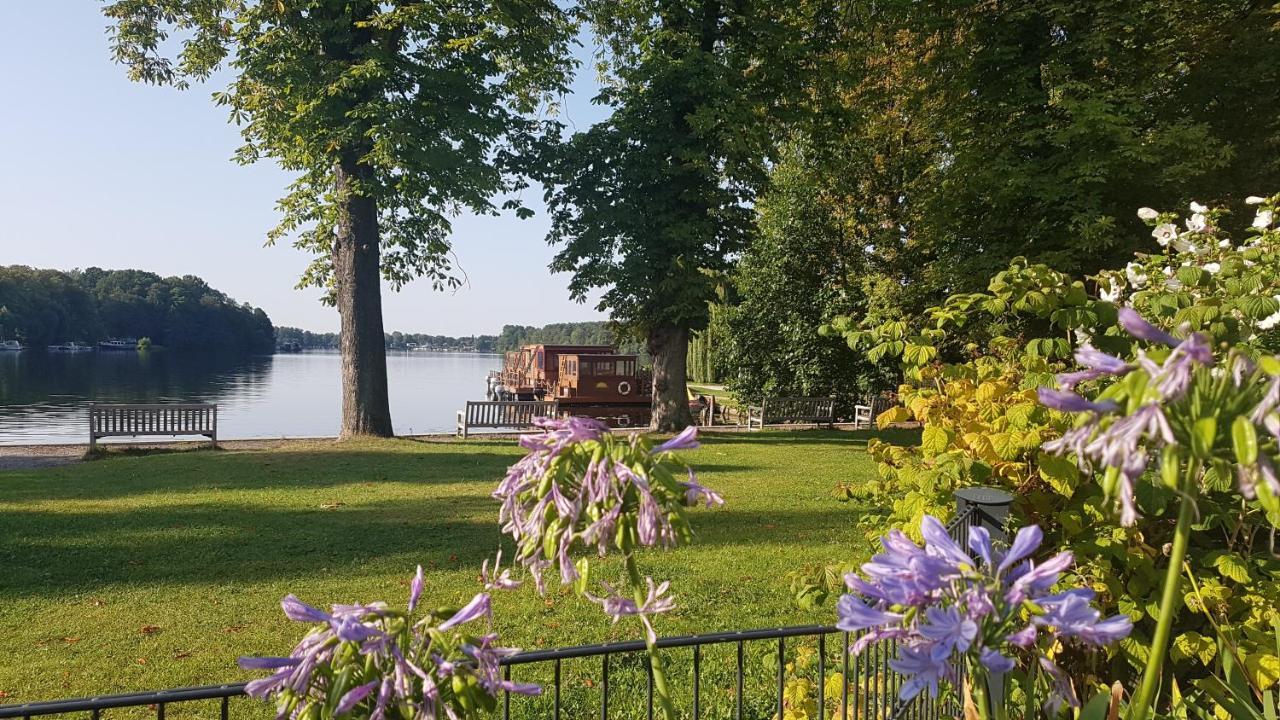 Ferienwohnungen Auf Der Schleusenhalbinsel Woltersdorf  Exterior foto